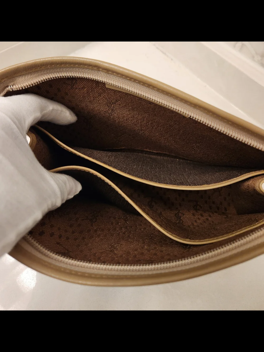 Yves Saint Laurent Beige Canvas Pouch - Picture 11 of 15